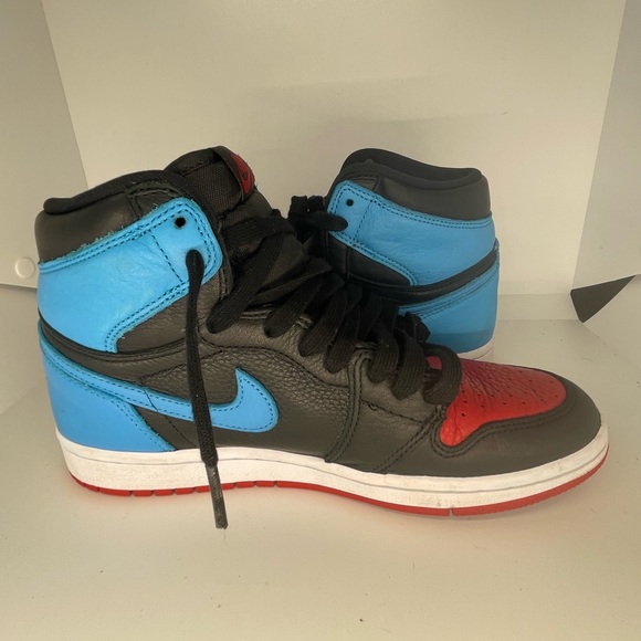 Size 7- Jordan 1 Retro High OG "UNC to Chi" CD0461-046 2020. - Picture 4 of 11